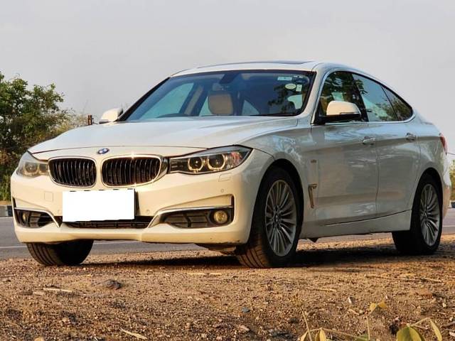 https://images10.gaadi.com/usedcar_image/4581428/original/processed_cb0ccfff-b6dc-4ceb-b94b-6def1e685137.jpg?imwidth=6401