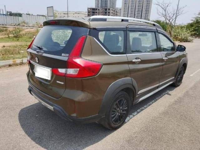 https://images10.gaadi.com/usedcar_image/4581456/original/processed_139379e7a8f7aabac086047f5c095bdf.jpg?imwidth=6402
