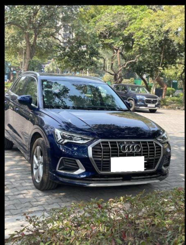 https://images10.gaadi.com/usedcar_image/4581483/original/processed_565d4149-0760-44ce-afb7-62cd9289074a.png?imwidth=6400