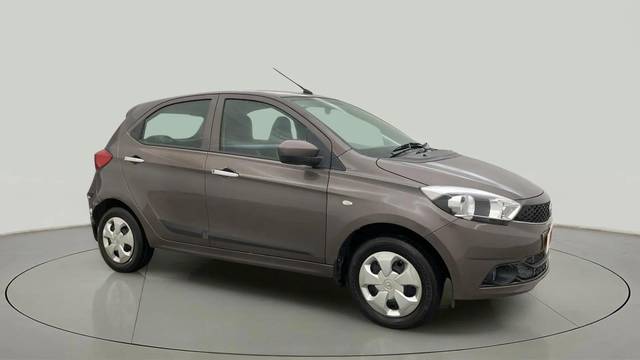 https://images10.gaadi.com/usedcar_image/4581495/original/652e1a534ac2440c5b32a7898475f101.jpg?imwidth=6400
