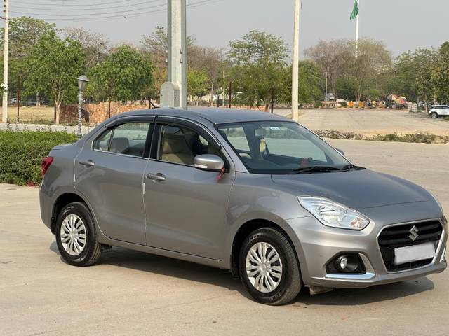 https://images10.gaadi.com/usedcar_image/4581552/original/processed_90e081b4b77570bd845b5e94d4b44527.jpg?imwidth=6400