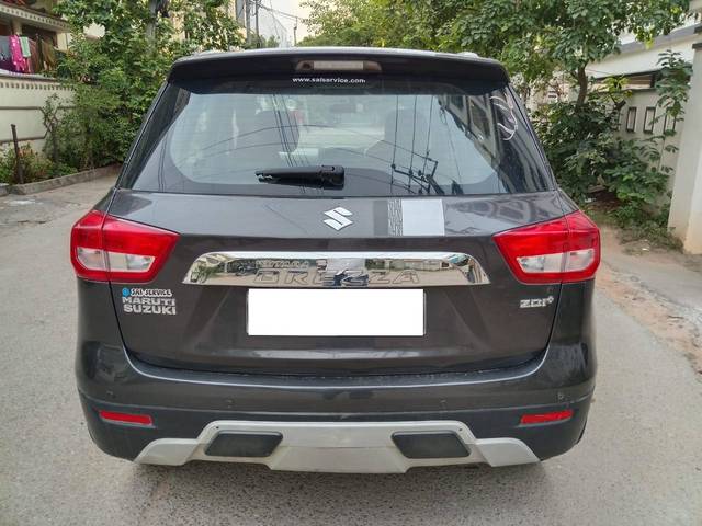 https://images10.gaadi.com/usedcar_image/4581554/original/processed_8f40570f86323b32526e1b13bf458c9f.jpg?imwidth=6402