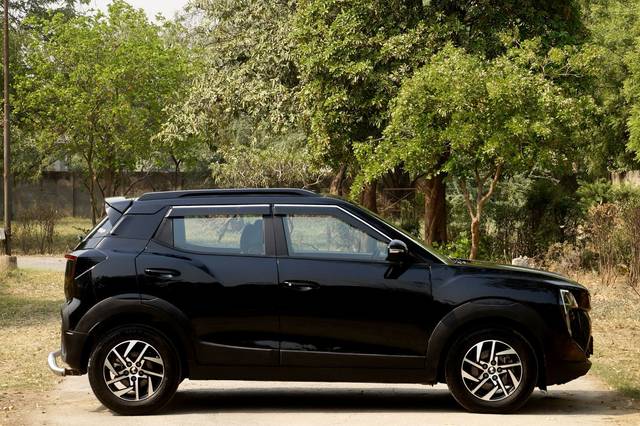 https://images10.gaadi.com/usedcar_image/4581582/original/fe9570f2ac66cd0882665905743e3e3e.jpg?imwidth=6401