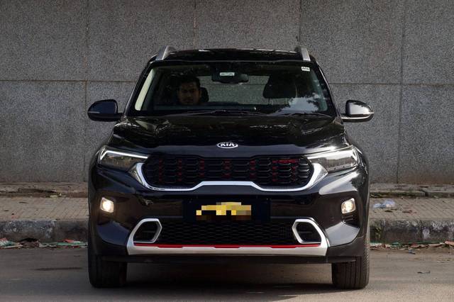 https://images10.gaadi.com/usedcar_image/4581607/original/processed_f640a27e552d793d7f657233bdf72416.jpg?imwidth=6400