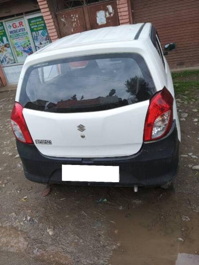 https://images10.gaadi.com/usedcar_image/4581609/original/processed_08ab2709-b587-4854-9b45-9e6507b3773d.jpg?imwidth=6401