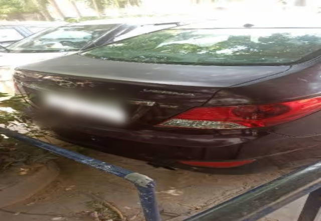 https://images10.gaadi.com/usedcar_image/4581656/original/ef7d4406-9428-44c1-96dc-cabdf0263513.?imwidth=6402
