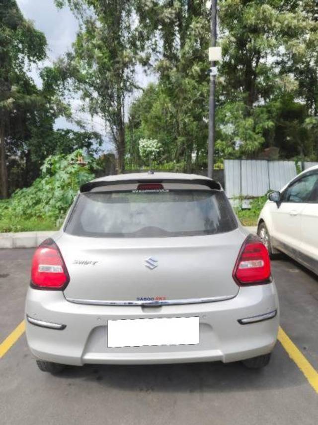 https://images10.gaadi.com/usedcar_image/4581660/original/processed_5638c93a-198c-40d6-bf3a-d11ddfbf7c18.jpg?imwidth=6401