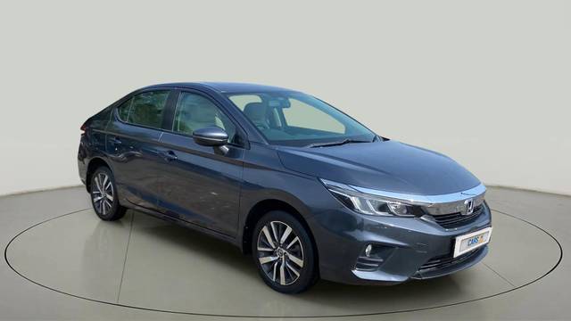 https://images10.gaadi.com/usedcar_image/4581705/original/b1d9c8e5efc89ea11f2cdc755b3262a1.jpg?imwidth=6400