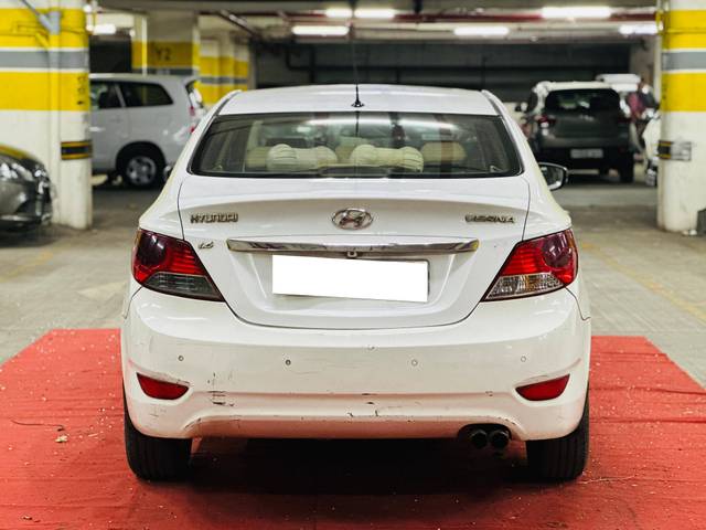 https://images10.gaadi.com/usedcar_image/4581762/original/processed_4b33659197090ec06d79cd0dcbc17b0d.jpg?imwidth=6401