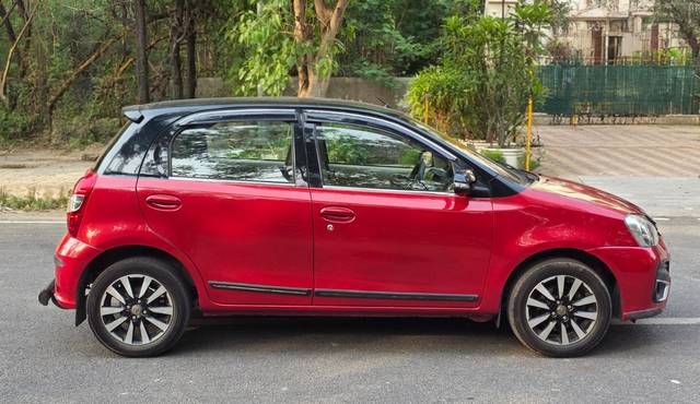 https://images10.gaadi.com/usedcar_image/4581929/original/854720d21eef9ade5828aa11e8a6c7d3.jpg?imwidth=6401
