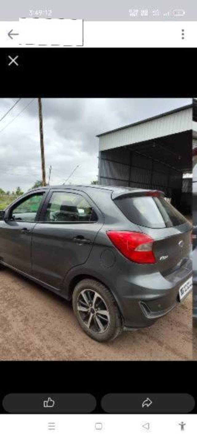https://images10.gaadi.com/usedcar_image/4581971/original/processed_c5d7011e-7a5b-4f80-bde2-e313b3331277.jpg?imwidth=6401