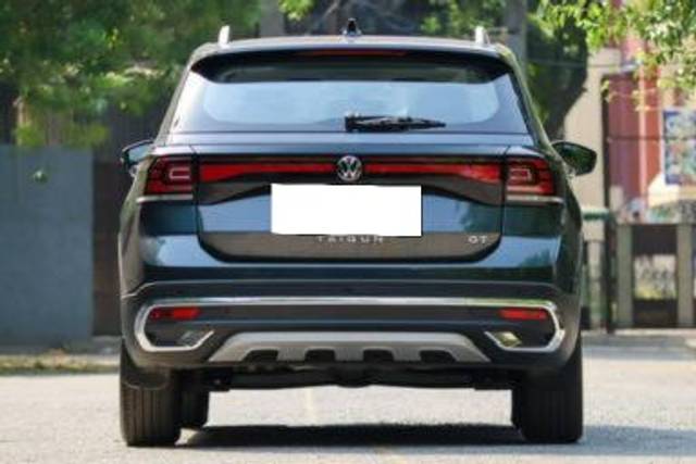 https://images10.gaadi.com/usedcar_image/4581988/original/processed_360895af80e87a0f133abad866d2b303.jpg?imwidth=6402