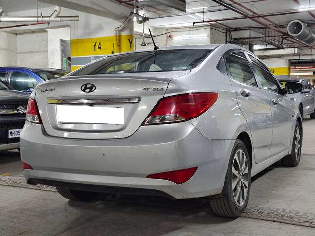 https://images10.gaadi.com/usedcar_image/4582078/original/processed_ebfc19ac279ee0827f09c0fb4cfbf3fc.jpg?imwidth=6401