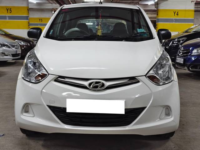 https://images10.gaadi.com/usedcar_image/4582083/original/processed_f05e1ee7f1ee532ecf191a73359ad99d.jpg?imwidth=6402