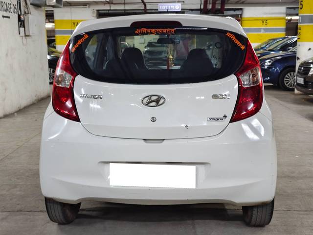 https://images10.gaadi.com/usedcar_image/4582083/original/processed_f08eff0e75bdd4304c2d03fba52e0c98.jpg?imwidth=6401