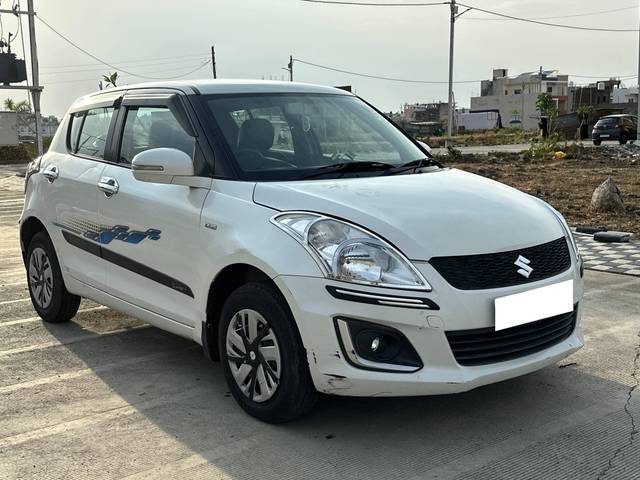 https://images10.gaadi.com/usedcar_image/4582091/original/processed_ca99f8b6a5fe9c11cc85b1ee5427b09d.jpeg?imwidth=6400