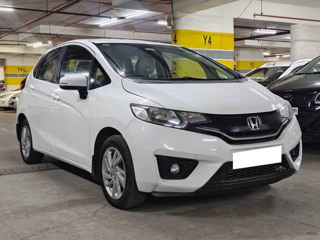 https://images10.gaadi.com/usedcar_image/4582092/original/processed_167c006e8f5779261c7322067f316358.jpg?imwidth=6400