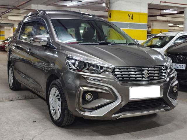 https://images10.gaadi.com/usedcar_image/4582094/original/processed_14c43e22f3655c2c3145d4ec838e25e9.jpg?imwidth=6400