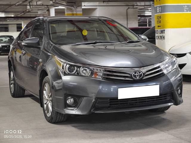https://images10.gaadi.com/usedcar_image/4582102/original/processed_a9d6a6c4b1b1aa53c437821b41f9b831.jpg?imwidth=6400