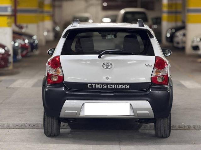https://images10.gaadi.com/usedcar_image/4582111/original/processed_ea826b64da3e435f9bfb138b023bf0fa.jpg?imwidth=6401