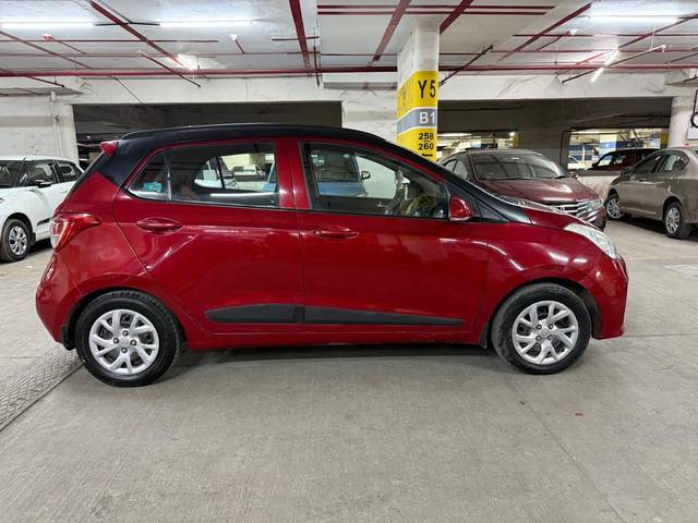 https://images10.gaadi.com/usedcar_image/4582120/original/processed_3b9ea63669c23f7f554b24229a028720.jpg?imwidth=6401