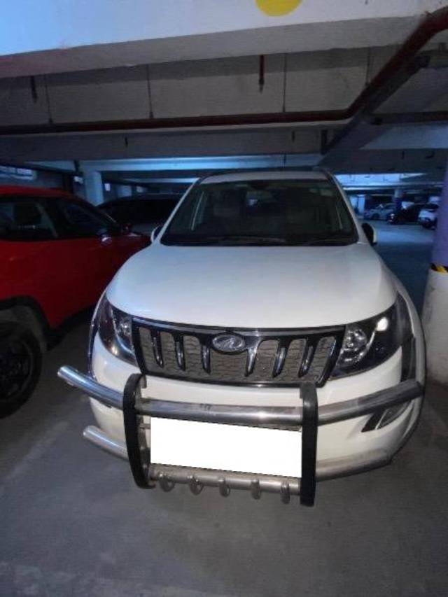 https://images10.gaadi.com/usedcar_image/4582175/original/processed_7b1ea393-7d58-4566-bf2e-571947cadadc.jpeg?imwidth=6400