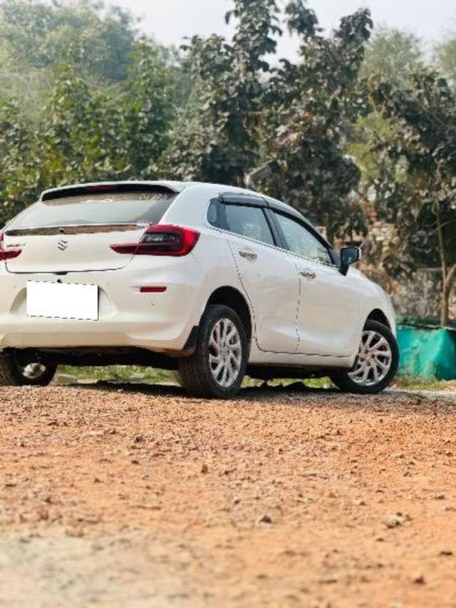 https://images10.gaadi.com/usedcar_image/4582228/original/processed_4a4cf1ce-7377-4378-87a2-95ad8a4d6da9.jpeg?imwidth=6400