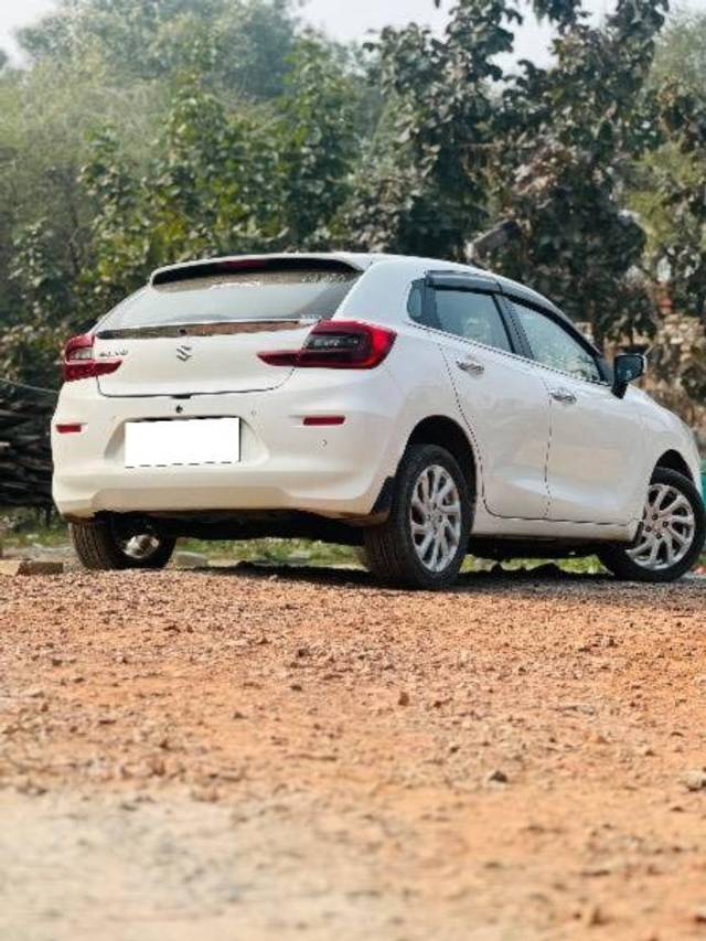 https://images10.gaadi.com/usedcar_image/4582228/original/processed_af7c9ddf-2cdb-420e-b528-166e4c0747b0.jpeg?imwidth=6402