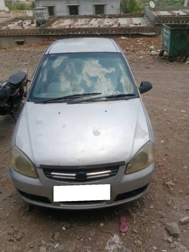 https://images10.gaadi.com/usedcar_image/4582229/original/processed_5935111a-1b99-4966-8615-19964d425e0d.jpg?imwidth=6402