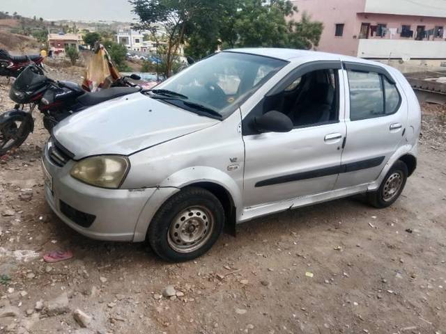 https://images10.gaadi.com/usedcar_image/4582229/original/processed_def2fb42-32b8-446b-864c-f2acc7985595.jpg?imwidth=6400