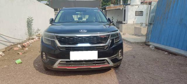 https://images10.gaadi.com/usedcar_image/4582250/original/processed_fdeda602-573c-41c0-b331-770bc9960ea6.jpg?imwidth=6400