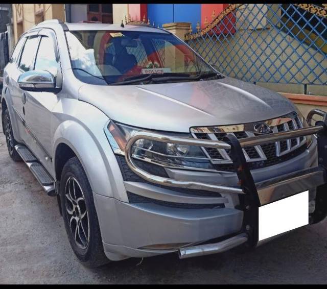 https://images10.gaadi.com/usedcar_image/4582298/original/processed_7317ede6-6057-44f2-aa26-bd40476b9e2e.jpg?imwidth=6400