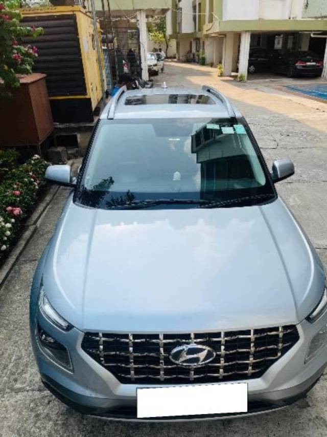 https://images10.gaadi.com/usedcar_image/4582308/original/processed_5d684f87-8482-46f7-b845-8e7b6ac4594e.jpeg?imwidth=6400