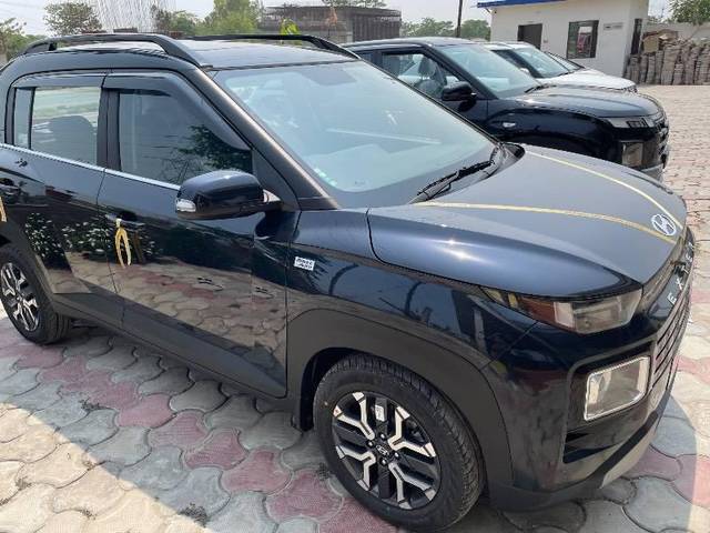 https://images10.gaadi.com/usedcar_image/4582396/original/processed_a2dc3a08-e0bc-41bd-8545-b8559dce0966.jpeg?imwidth=6400