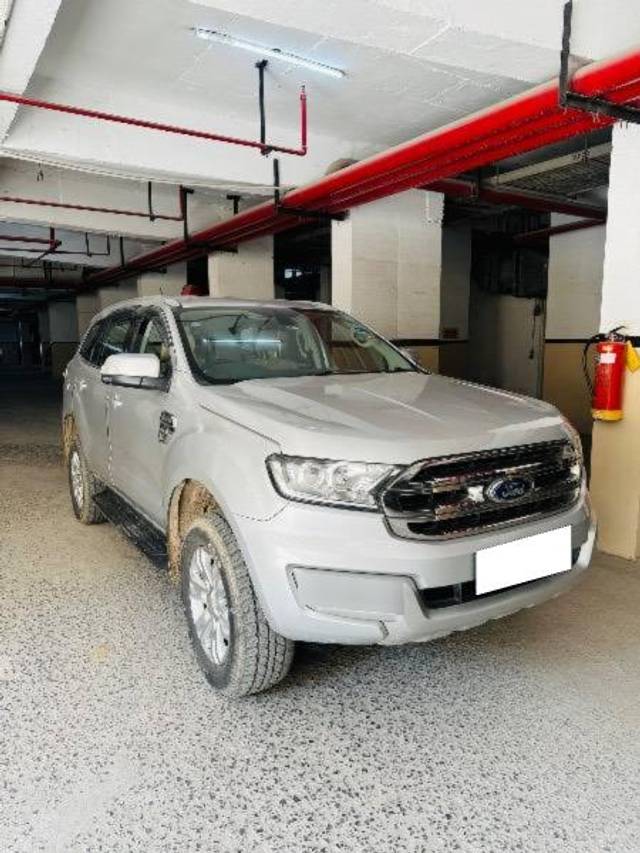 https://images10.gaadi.com/usedcar_image/4582410/original/processed_e336cd8e-a208-46d9-80a8-88e10b3e60d0.jpeg?imwidth=6400