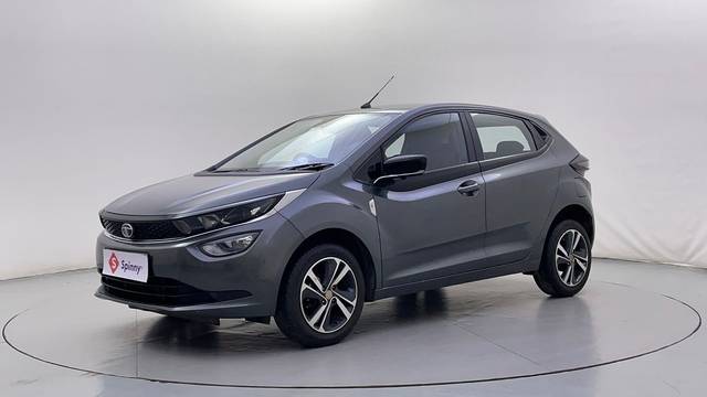 https://images10.gaadi.com/usedcar_image/4582414/original/343c833924f3963c2acc681c22ae8632.JPG?imwidth=6400