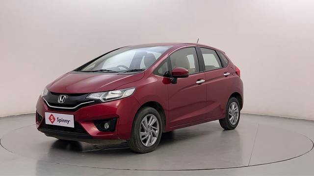 https://images10.gaadi.com/usedcar_image/4582423/original/b8350572d80f19e0e61e0f62576e5ab9.JPG?imwidth=6400