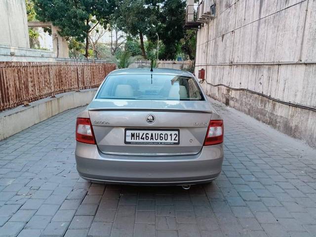 https://images10.gaadi.com/usedcar_image/4582427/original/processed_bcad703d1368b9c74af96d536c961359.jpg?imwidth=6401