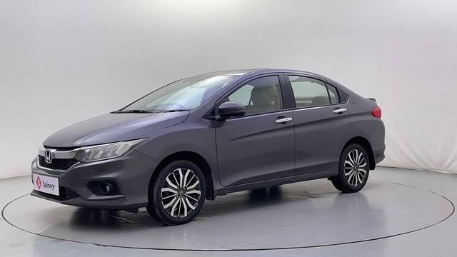 https://images10.gaadi.com/usedcar_image/4582429/original/d7b8e51b0051f3cc1ee148b8b122b472.JPG?imwidth=6400