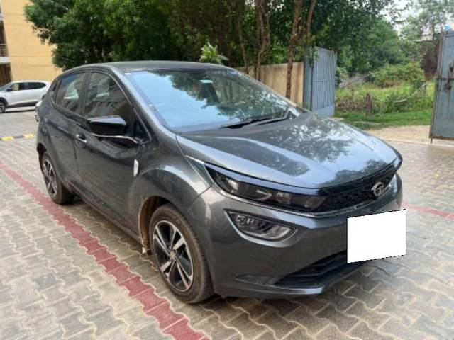 https://images10.gaadi.com/usedcar_image/4582448/original/processed_35f0c7b8-e9fb-4b1c-8fce-8446b7f3ec03.jpeg?imwidth=6400