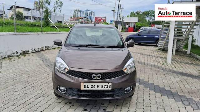 https://images10.gaadi.com/usedcar_image/4582464/original/a2f4323cf5b6ea6351ba4ebbe7d2c4bc.jpg?imwidth=6400