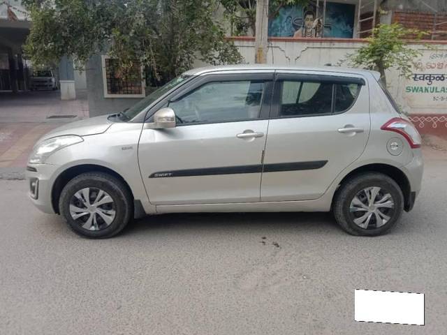 https://images10.gaadi.com/usedcar_image/4582470/original/processed_b3964fc085cbfd5b6f72bdab7dc01e03.jpg?imwidth=6400