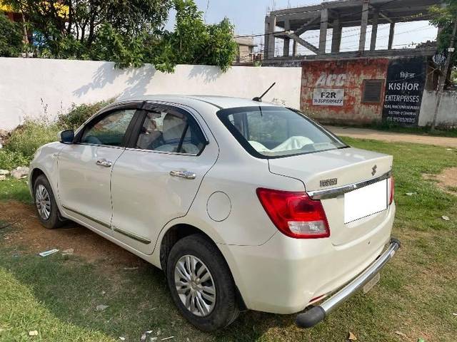 https://images10.gaadi.com/usedcar_image/4582507/original/processed_4b47ab8c-aa58-4aff-b36e-1b6fba95f835.jpeg?imwidth=6400