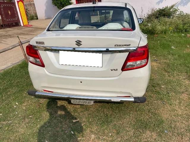 https://images10.gaadi.com/usedcar_image/4582507/original/processed_c9589cbe-771f-45c6-a5bc-9f22eda81145.jpeg?imwidth=6401