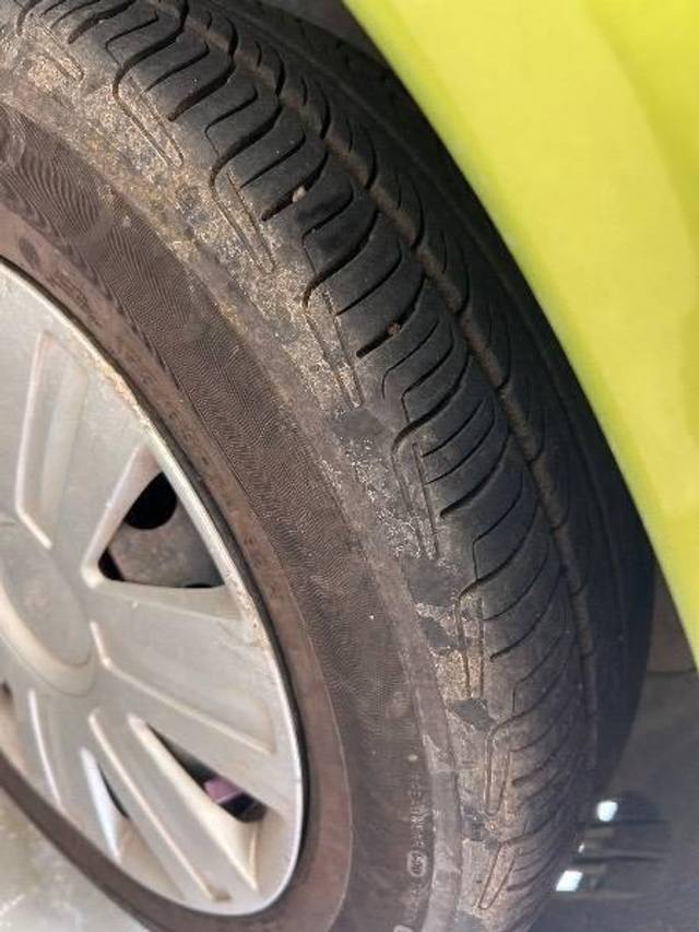 https://images10.gaadi.com/usedcar_image/4582508/original/processed_f24b476c-fceb-4b3b-b22f-3a352a3a1499.jpeg?imwidth=6402