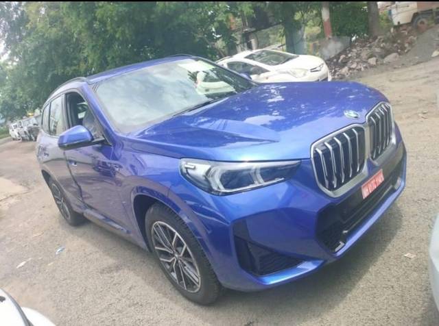 https://images10.gaadi.com/usedcar_image/4582613/original/processed_8eb2837e-69ef-447d-8796-e755318abe07.jpeg?imwidth=6400