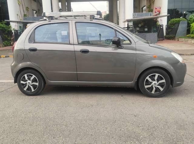 https://images10.gaadi.com/usedcar_image/4582623/original/processed_db27ec42c058fbc133c9a5ba99e8c52f.jpg?imwidth=6401