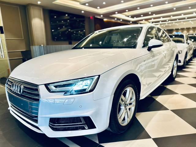 https://images10.gaadi.com/usedcar_image/4582648/original/4e2e27e7c26e0993d9e2230905746e90.jpg?imwidth=6401