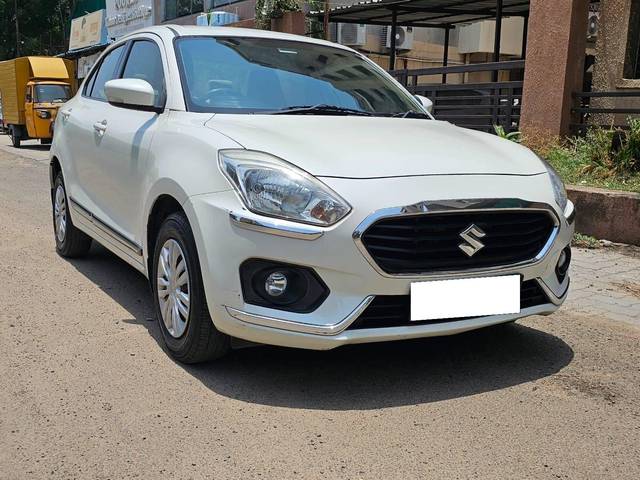https://images10.gaadi.com/usedcar_image/4582671/original/processed_c133745bfccb11da2b49b14269f85c82.jpg?imwidth=6400