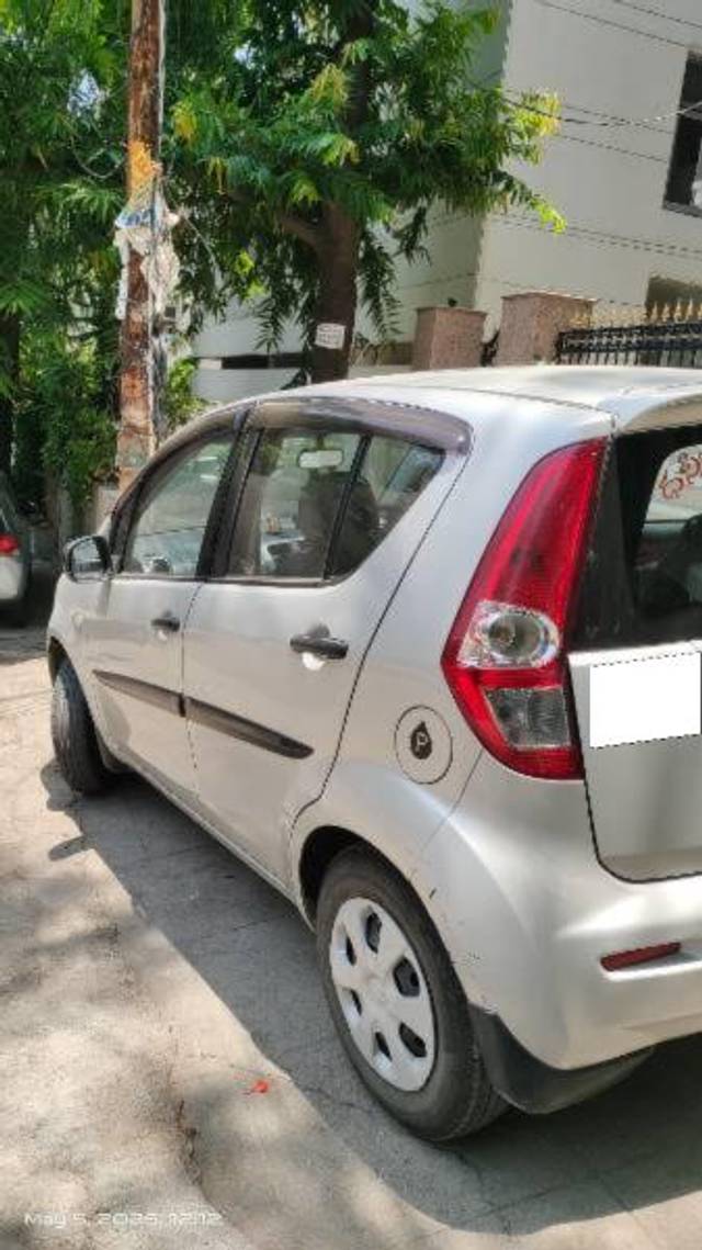 https://images10.gaadi.com/usedcar_image/4582686/original/processed_cd17f911-7d0f-4e56-b18d-686f0c8327a4.jpg?imwidth=6402